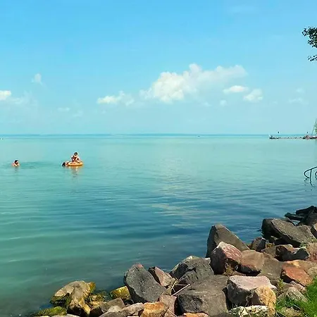 Ah- Sunset Beach Apartment Siofok Siófok