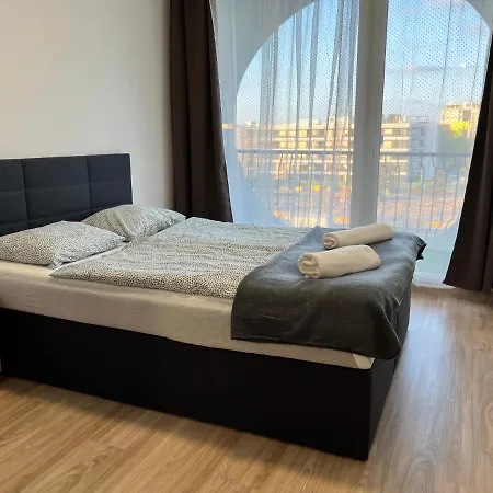 Ah- Sunset Beach Apartment Siofok * Siófok